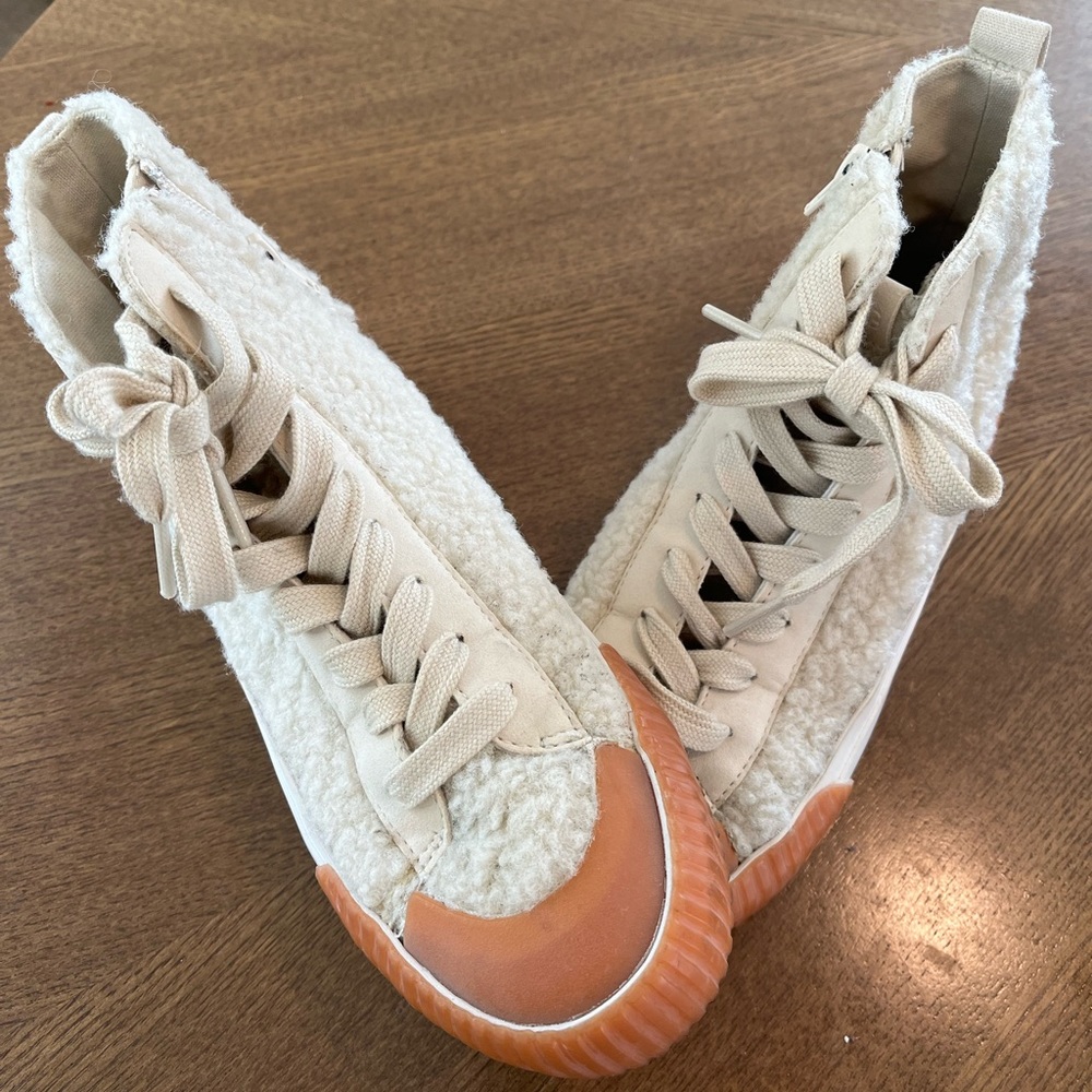 Mango Hightops